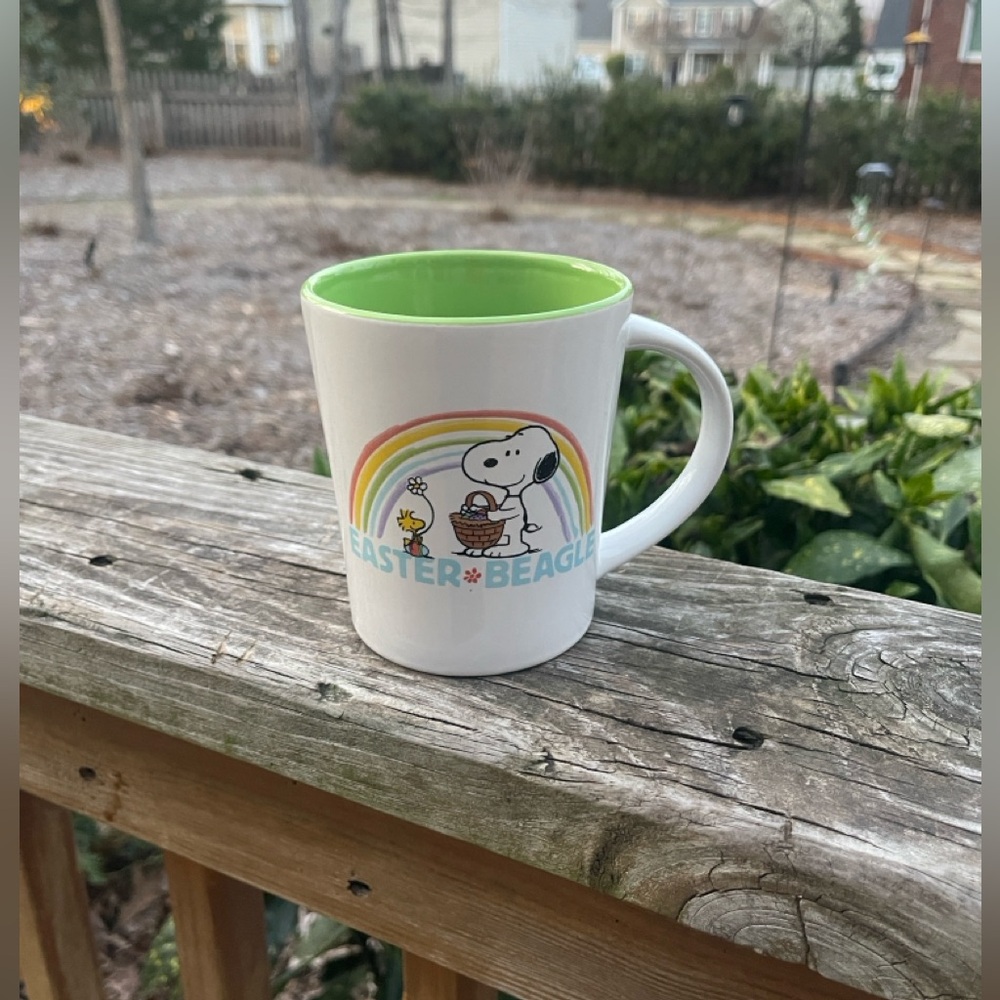 Vintage Peanuts “Easter Beagle” Mug